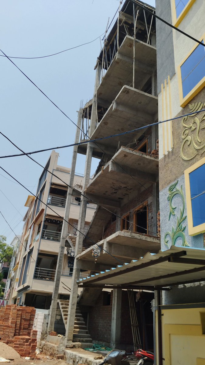 OurYouthOrg's tweet image. Illegal 4-floor construction is in progress at Allwyn Colony Phase 1, beside 233A(H.No: 4-32-153). This is a clear violation of building norms. site inspection &amp;amp; serious action.​@GHMCOnline @ZC_Kukatpally1 @CommissionrGHMC @Comm_HYDRAA #Hyderabad #GHMC