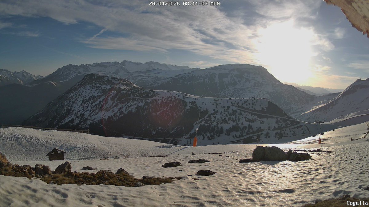 meteobenas's tweet photo. Amanece el 20 de abril de 2026 con mínima de 7,0ºC en #Benasque y 4,1ºC en el #Cogulla. https://t.co/5md4gQVUfI