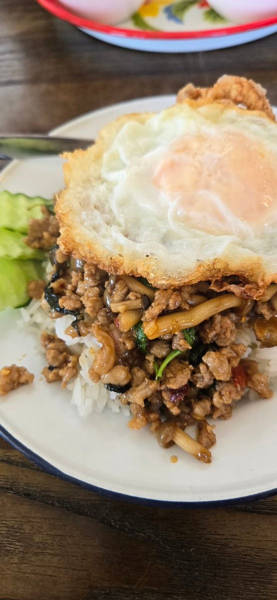 グルメ亮太 tweet media