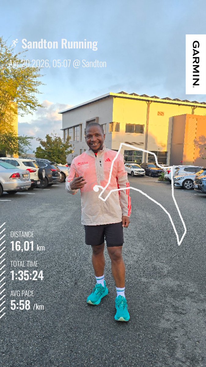 kgampib's tweet image. Monday morning run 🏃🏾‍♂️ #runjozi #challengeyourself #fighting4fitness #RunningWithTumiSole #waterfallAC #paintedmyrun