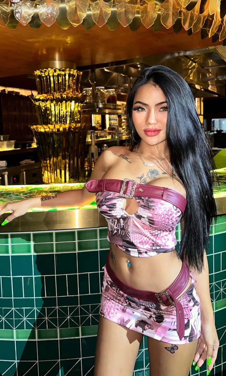 Goddess of Islands tweet media