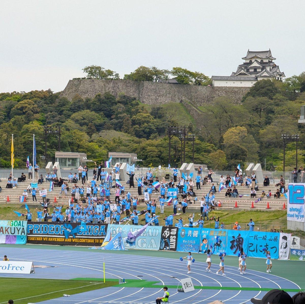 伊達眼鏡 tweet media