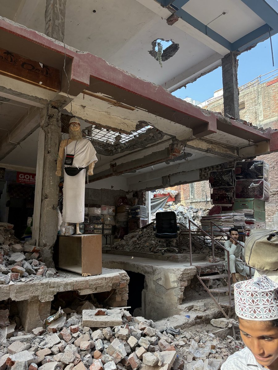 4689coffee & tourism varanasi INDIA tweet media