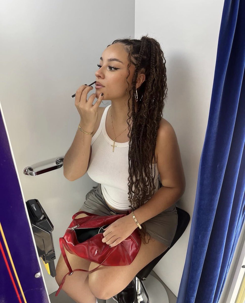 TinoStellar 🍑🍒 tweet media