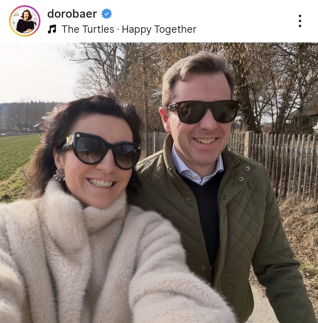 Storch_i tweet media