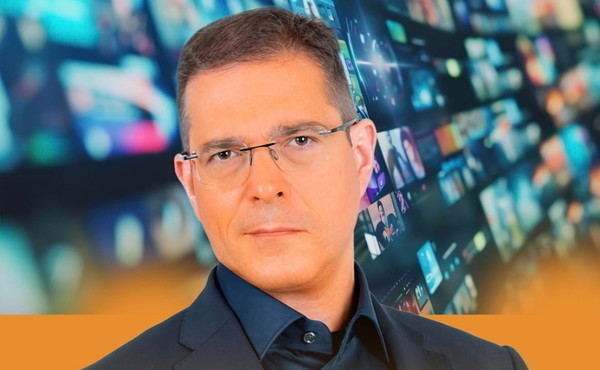 tempoweb's tweet image. Scandalo #Antimafia e business sui #migranti. In tv censura rossa e sonnolenza a destra, ma vince chi impone l’agenda

L'editoriale di Daniele #Capezzone

@Capezzone 

#20aprile #iltempoquotidiano

iltempo.it/opinioni-e-com…