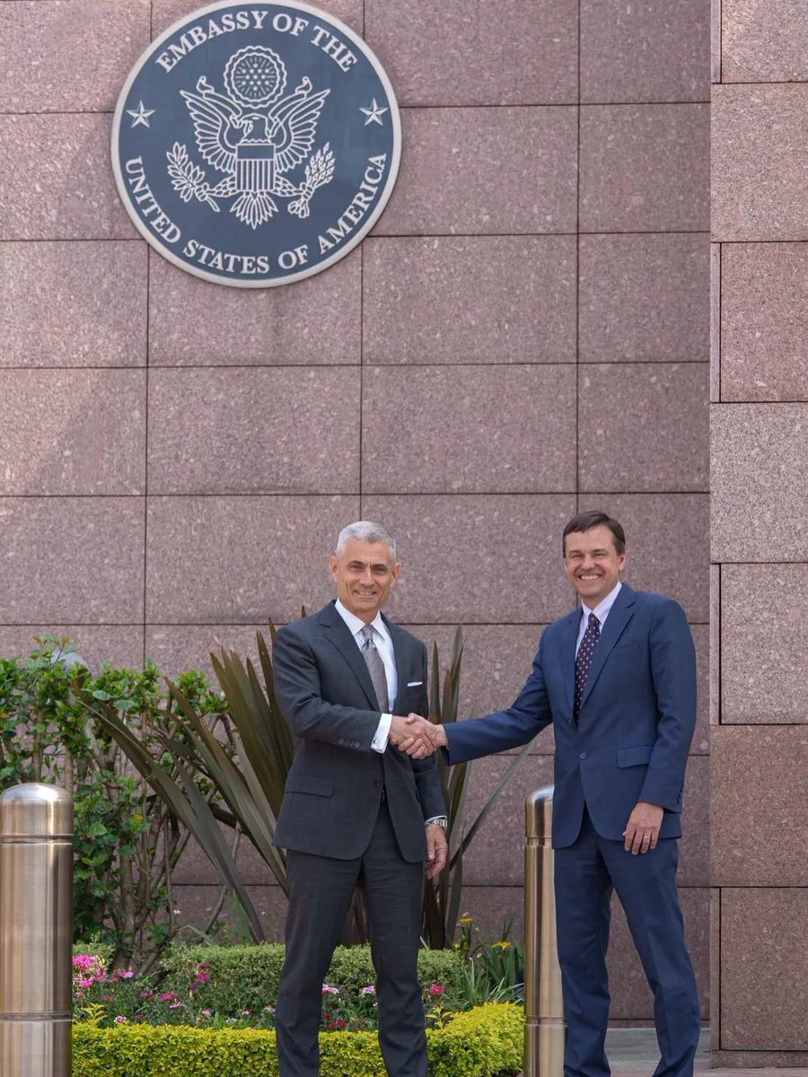 Anil Giri tweet media