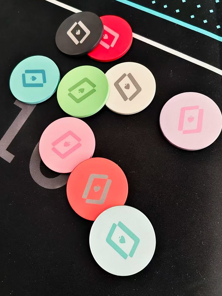 PokerChipsEthan's tweet image. 🔥 Just dropped: Our brand-new ceramic poker chips! 
Vibrant colors, sleek modern design, premium feel — built for serious players and epic game nights. 
Which chip is calling your name? Drop your favorite color below!🎲🎲

#CeramicPokerChips #PokerChips #NewDesign #PokerLife