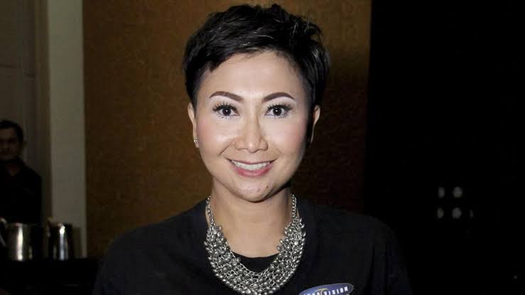 Indonesian Poop Base tweet media