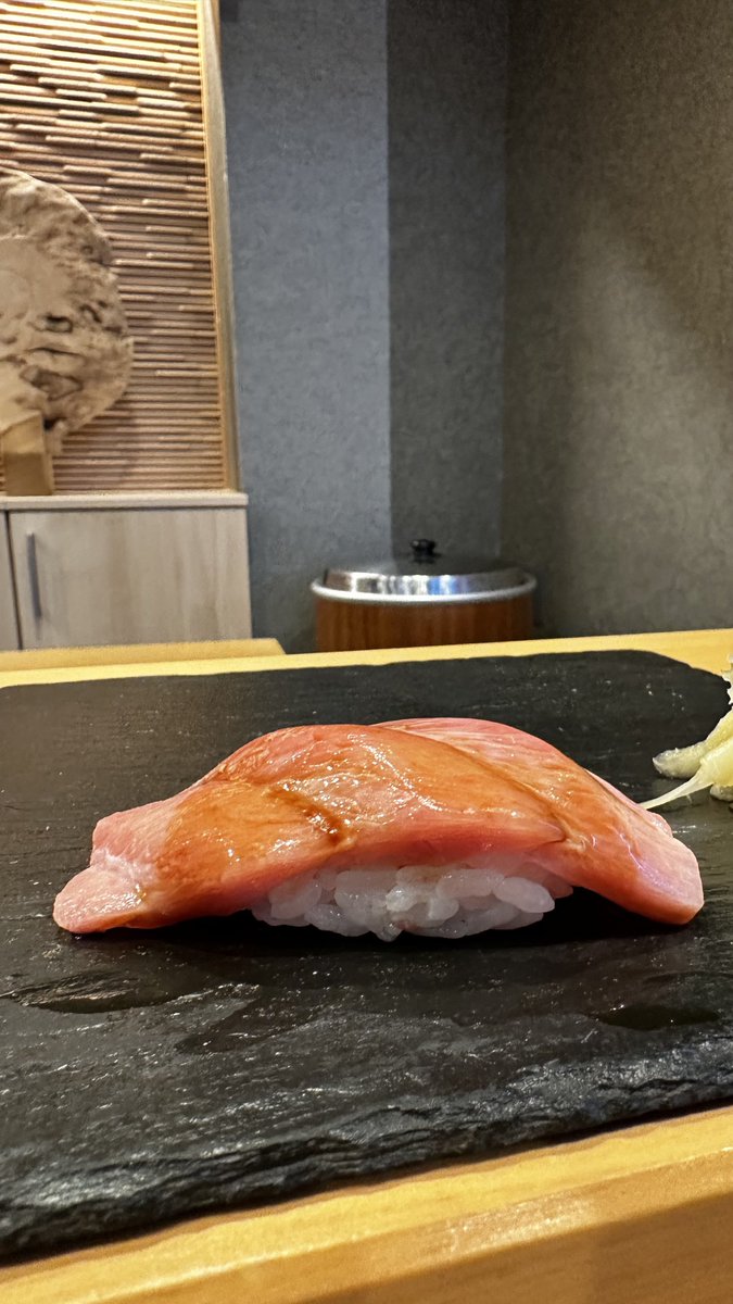 ぶろんずていへん tweet media