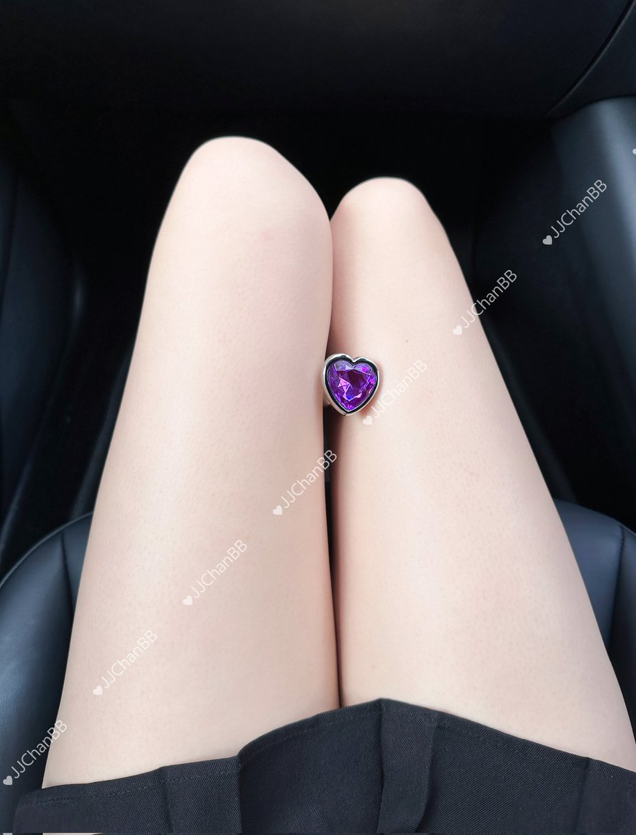 羞羞的露 tweet media