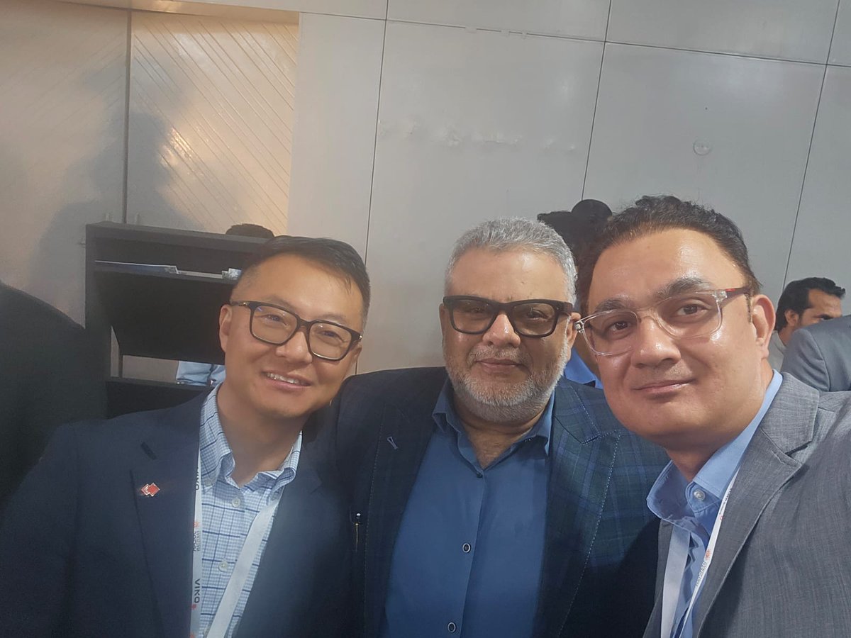 Muneer S.Godil 穆尼尔 tweet media