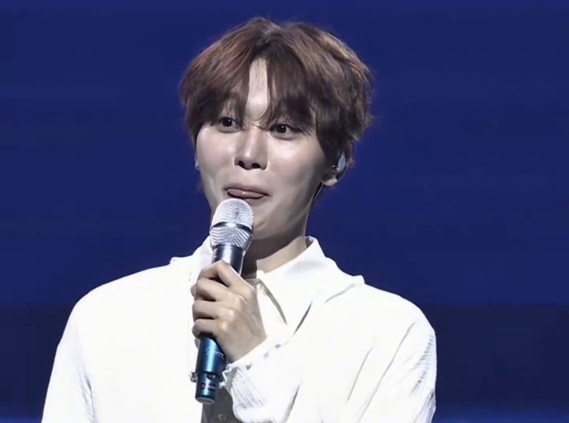 aeni 🍮 tweet media