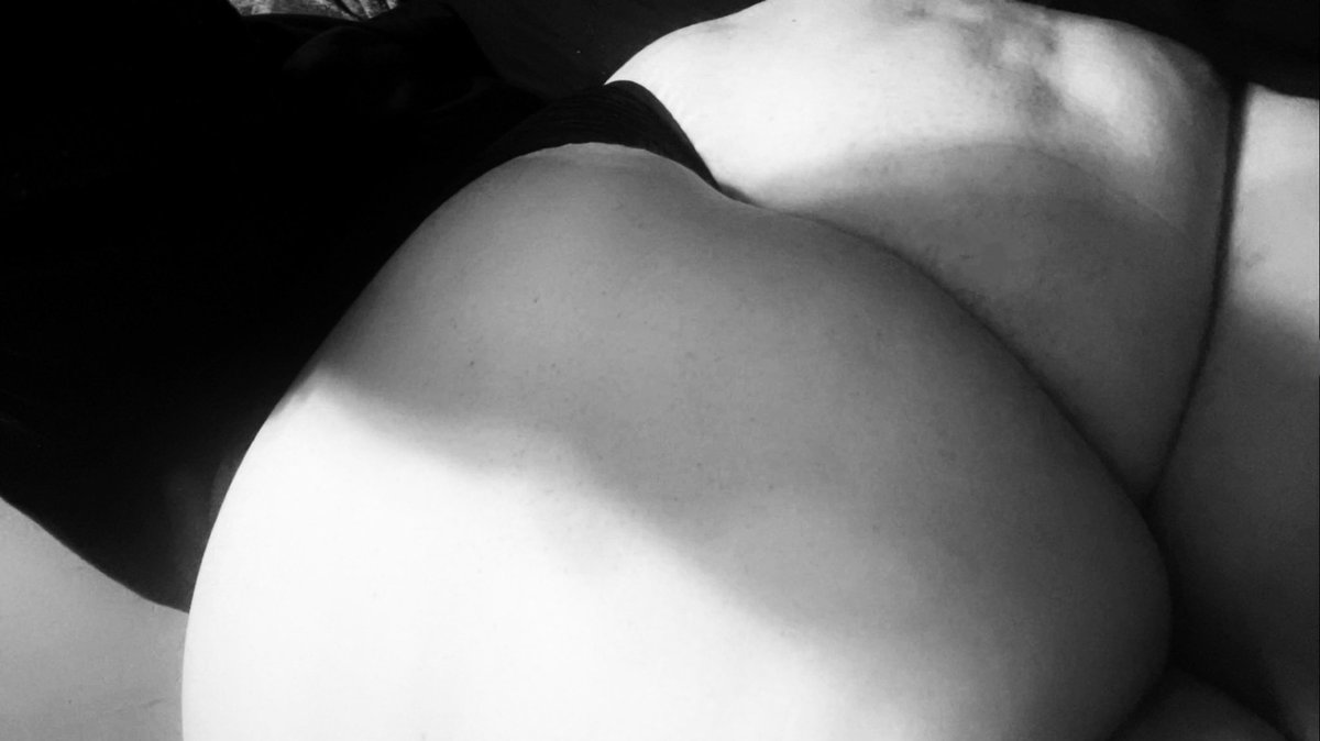 yr fav slut⋆｡˚୨୧˚｡⋆ tweet media