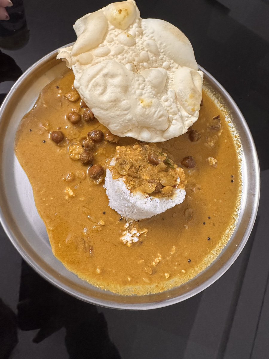 Last super breakfast before I get on the super fast back to uni 😔