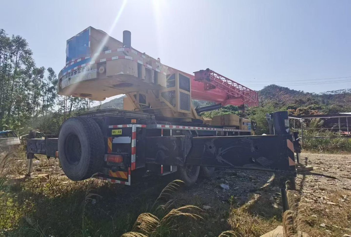 DindangMall's tweet photo. 2021 Year Sany 80ton truck crane for sale, type STC800E6, 49.5-meter main boom, 25ton counterweight, no accident, excellent condition, price $128000.
More info:https://t.co/kXpZzsp24N
#cranemachine #truckcrane #Sany #80ton #2021 https://t.co/xnmX4h0IH2