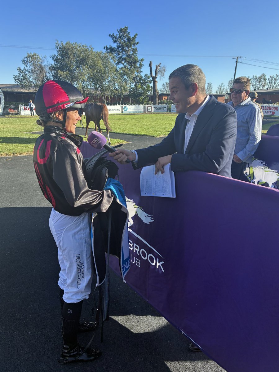 Mick Wallace 🏇 tweet media