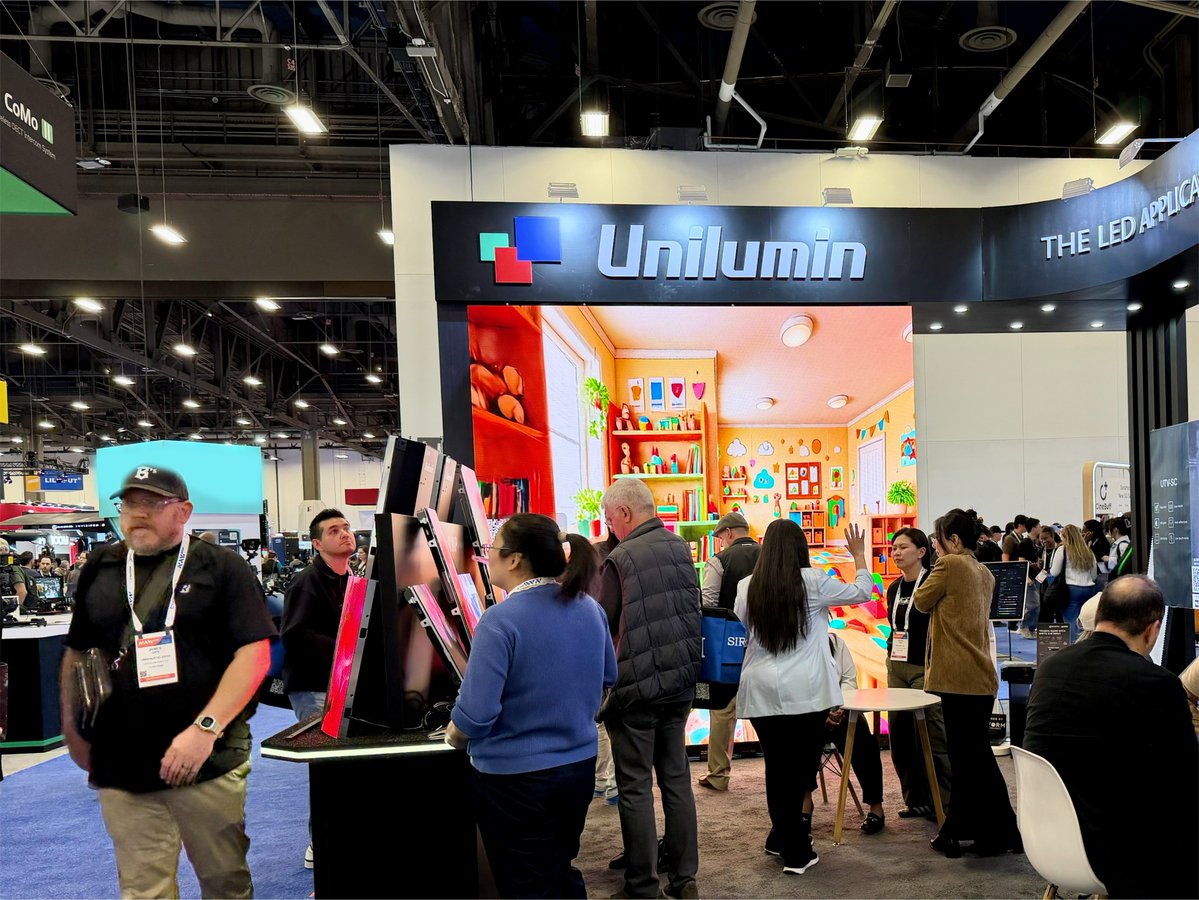 UniluminDisplay's tweet image. Conversations. Content. Curiosity—#Unilumin is live at #NABShow2026. Next-gen #LED for #broadcast &amp;amp; #virtualproduction takes center stage—powered by #COB &amp;amp; #MIP, alongside professional displays, All-in-One solutions, and rental #videowall.

Booth C7539. On show through Apr 22.