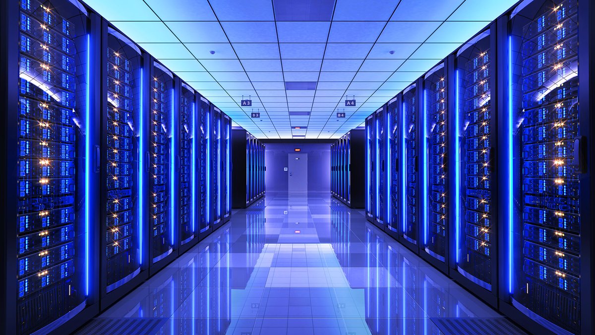 DCDeployed's tweet photo. What you build today… has to work for tech that doesn’t even exist yet.
That’s the real challenge with data centers. It’s not about predicting the future; it’s about staying flexible enough to handle it.
https://t.co/zytixjNKrE
#DataCenters https://t.co/o6tHSNkFJw