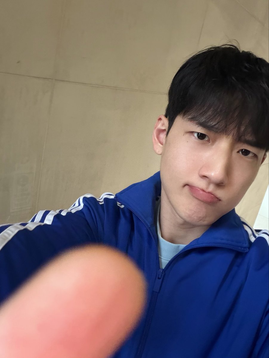 이복희 tweet media