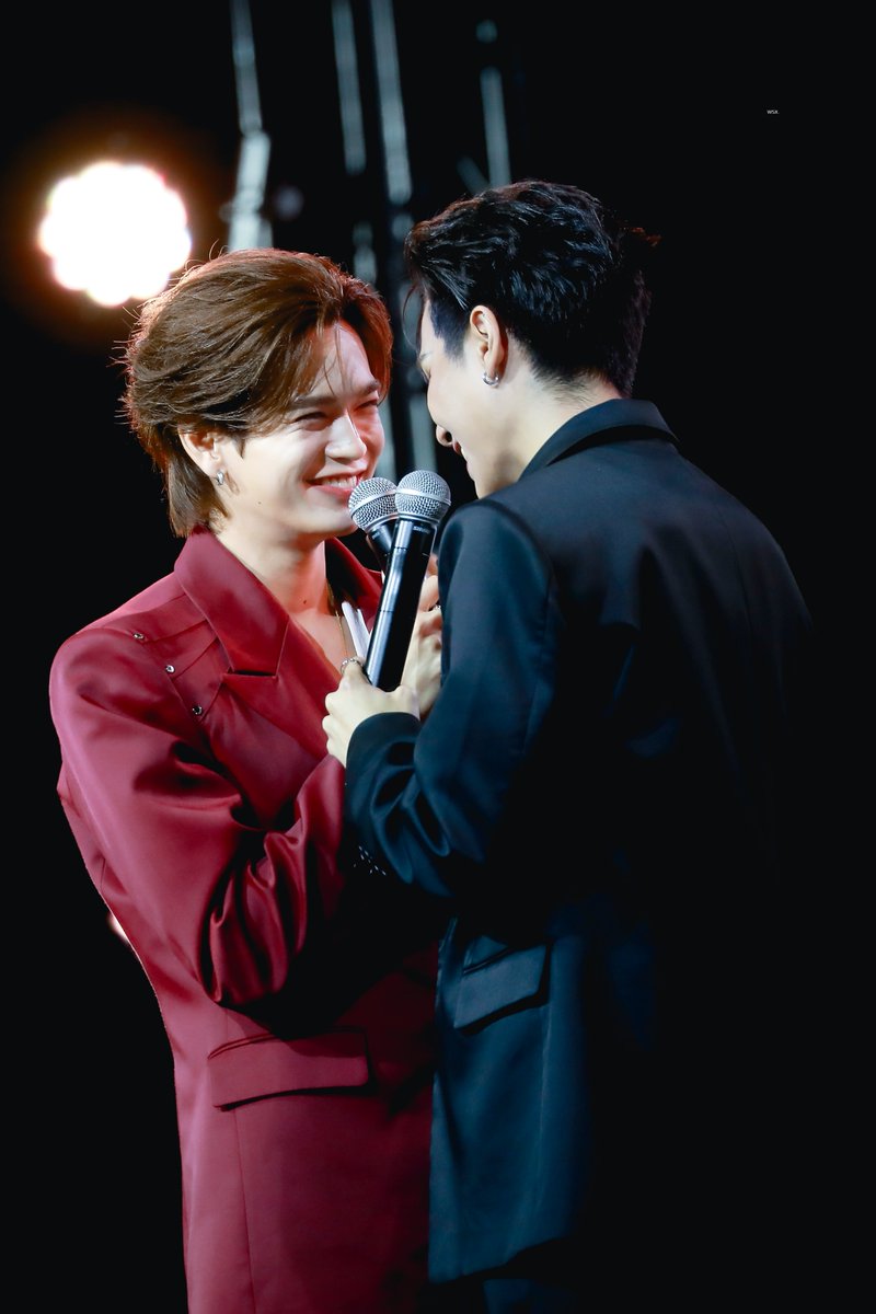 CHOMPUTRIPLES's tweet image. ป้าให้เลยยยย คนที่คลั่งรักที่สุด...

#MyRomanceScammerFinalEP
#juniormark #junniorrs #markjrtn