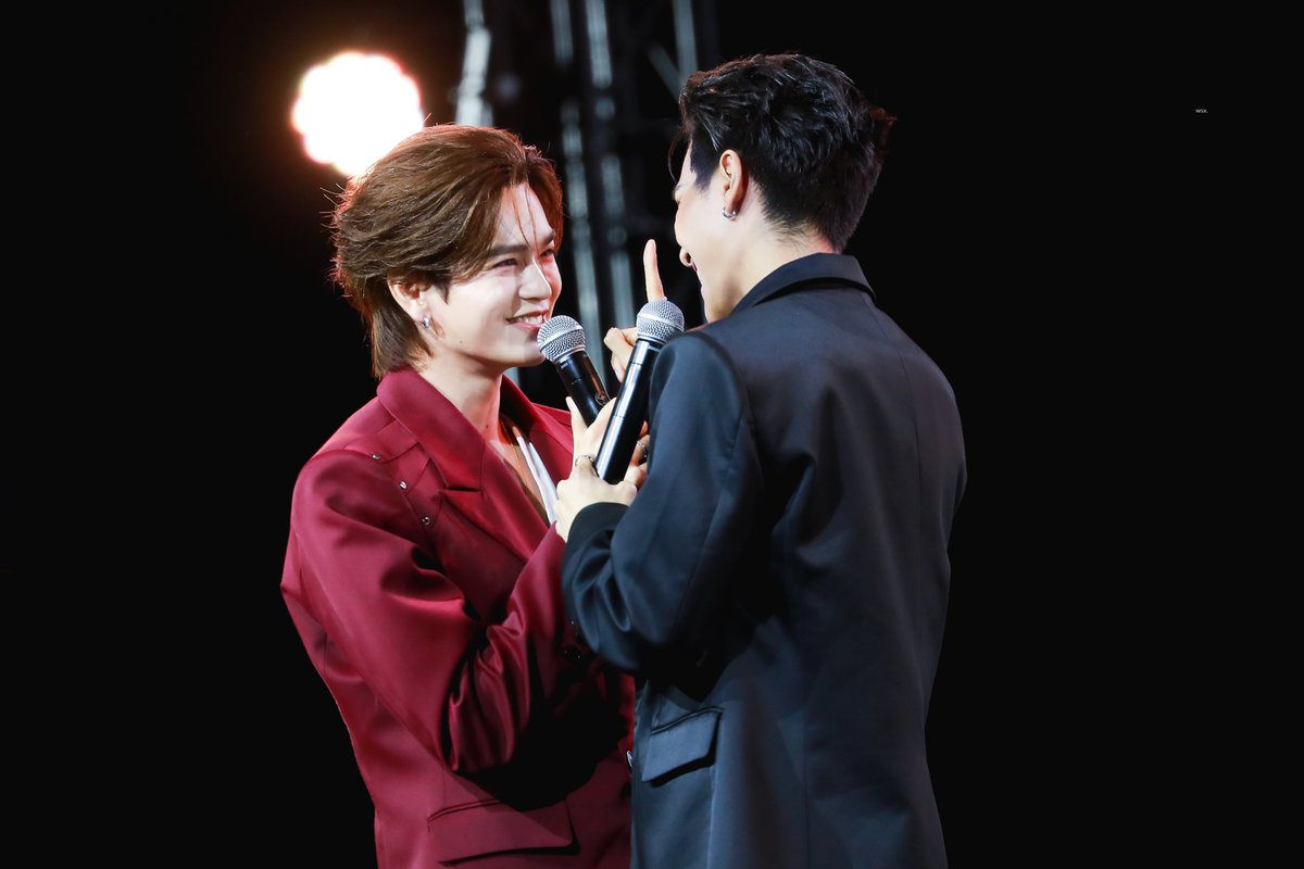 CHOMPUTRIPLES's tweet image. ป้าให้เลยยยย คนที่คลั่งรักที่สุด...

#MyRomanceScammerFinalEP
#juniormark #junniorrs #markjrtn