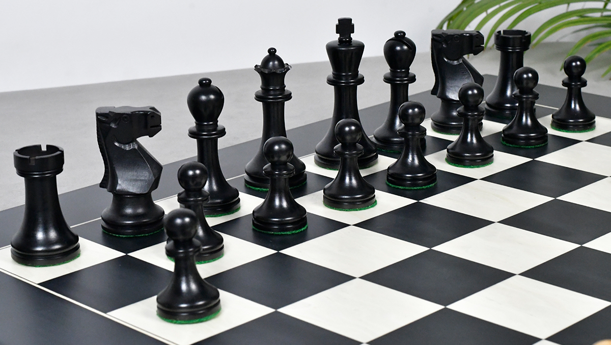 indianchessco's tweet image. Combo Of Old Vintage English Staunton Series Chess Pieces in Ebonized Wood &amp;amp; Boxwood - 3.8" King With Wooden Black Anigre/ Maple Chess Board #vintage #english #chessset