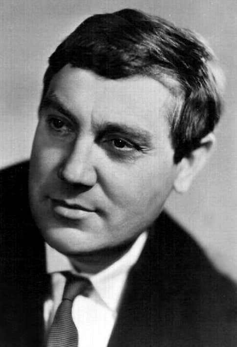 Третий Ученик Штирлица tweet media