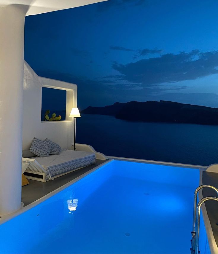 hoje o dia foi assim, na piscininha do hotel