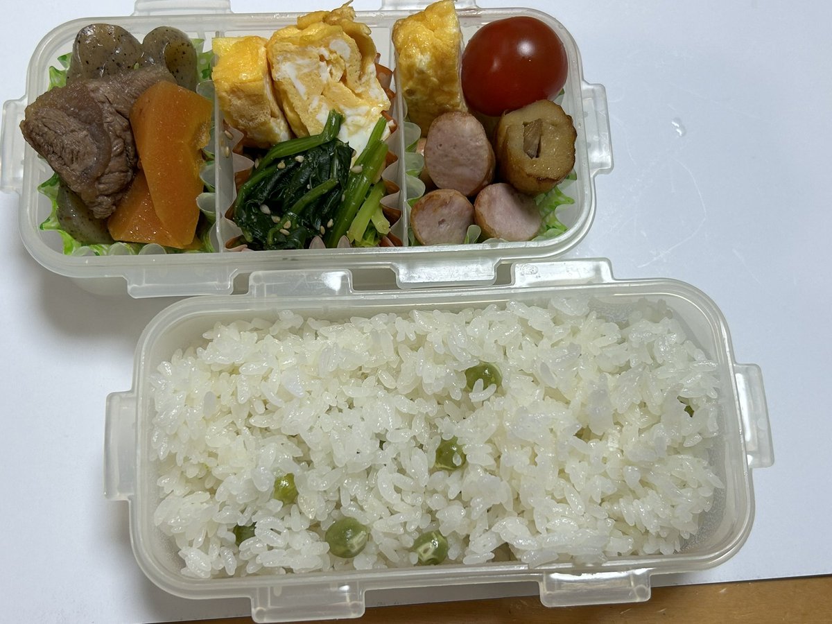 takako_funafuna's tweet photo. takakoの気まぐれ弁当🍱

朝一の気分に寄って、お弁当を作り出す気まぐれな私です 。
☆冷蔵庫の中をあさり、詰め   混みましたが彩りが暗かったのでプチトマトを乗せました 。 (͒ ᴖ ·̫ ᴖ⸝⸝ )͒♪ https://t.co/jJS0kCOBOU