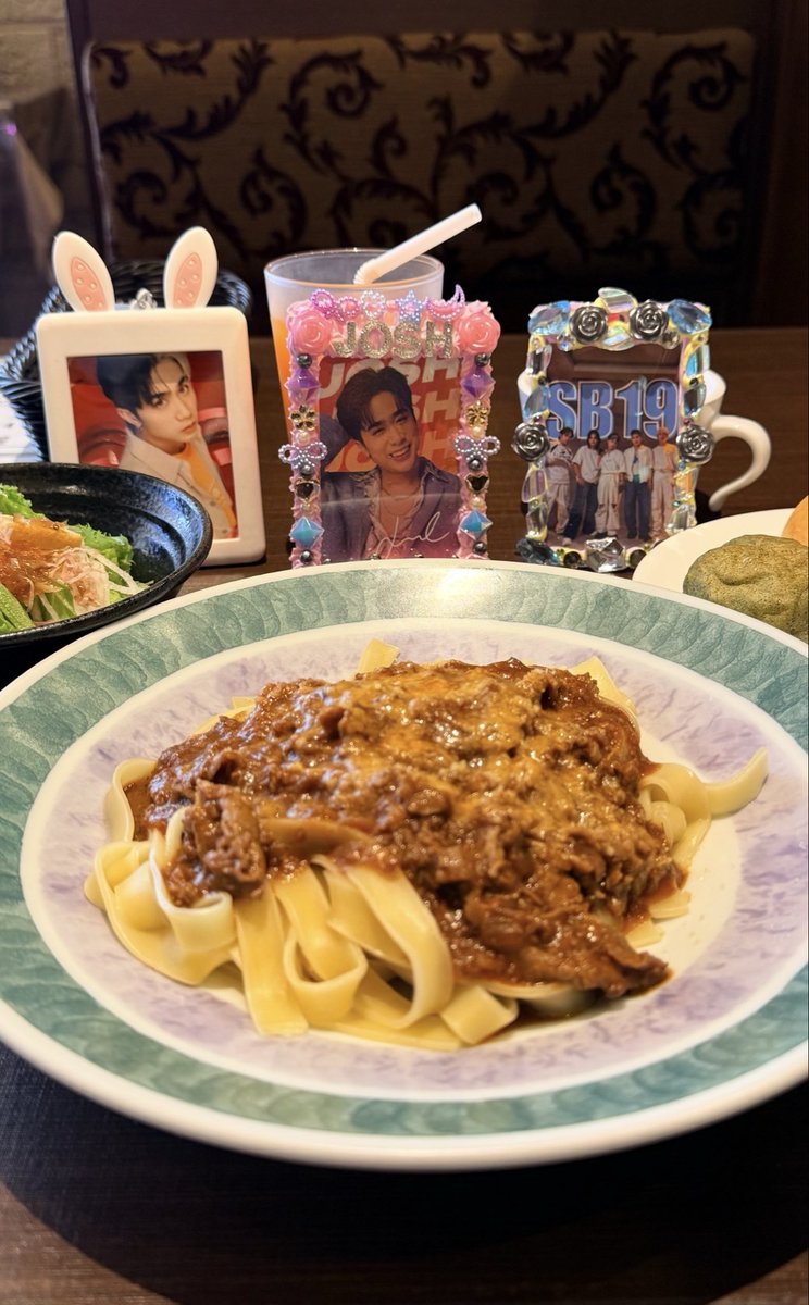 GEL🧛🏻🍢🍭☀️ tweet media