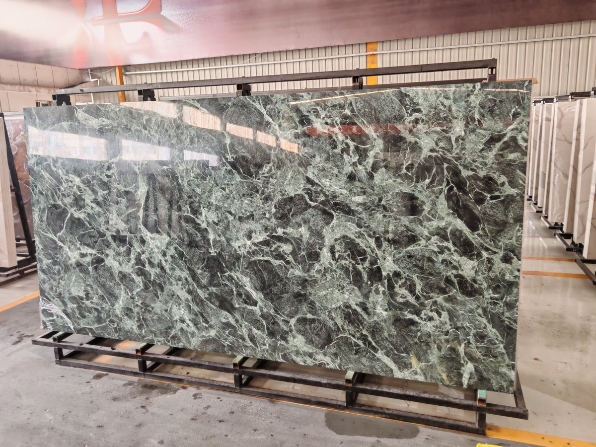 TinaQiuuu's tweet image. Italian sintered stone. Where art meets architecture.
#sinteredstone #sinteredstoneslab #italiansinteredstone #italianstone #italiandesign #luxurysurfaces #designexcellence #highendstone #largeformat #italianengineering #factorydirect