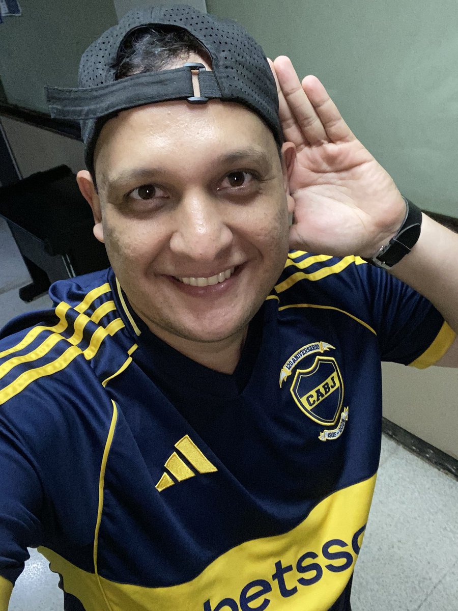fitomoca30's tweet photo. Buenas noches 🌙🔵🟡 https://t.co/1Q6Bxd6ebc