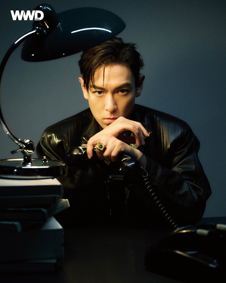 CSHGLOBAL's tweet photo. [UPDATE]260420

2026 K-pop Solo Artist’s Biggest Streaming Record! 📈✨
T.O.P, who has secured top spots on global charts around the world and is setting new records every day, has graced the cover of WWD Korea’s May issue with a legendary visual update. (Just his gaze is poetry… 💕)We’re excited to share a first look at some of his many sides captured across nearly 14 pages.

“Winning over the entire world with just one voice.”

His confession that he set this mantra for himself before entering the booth shows the dedication of an artist that goes beyond technical perfection. His philosophy is simple: if even he isn’t convinced by his own voice, he has nothing to say to the world—so he deletes any tracks that don’t resonate with him, without hesitation. The album <Doom & Gloom> (다중관점), born at the end of an immersive process like a monk’s practice, delivers a deep echo to our hearts. 🎙️

From the behind-the-scenes of the album’s creation, to the true meaning of his beloved fan song Kkokkalkoun (꼬깔코운) that fans go weak at the knees just hearing the name of, his much-talked-about MBTI, and even future concert plans—don’t miss this interview filled with raw, unheard stories straight from T.O.P.

Catch the special cover story of artist T.O.P, who has returned with a fuller, more defined look, right now in the May issue of WWD Korea!! 📖

Editor-in-Chief: RUBY KIM
Photographer: JOOYOUNG AHN
Editor: HYUNWOOK JOO
Stylist: MYUNGSUN LEE (Feat. TIKITAKA OFFICIAL)
Hair: GONGTAN
Make up: HYESOO YOU
Art: TAEYANG KIM
Assistant: MINGYU LEE

The Return of an Icon. T.O.P for WWD Korea. Explore the untold story and high-fashion visuals. Discover more in the WWD KOREA 2026 MAY Issue.

#CHOISEUNGHYUN #T_O_P #탑 #최승현 #ANOTHER_DIMENSION