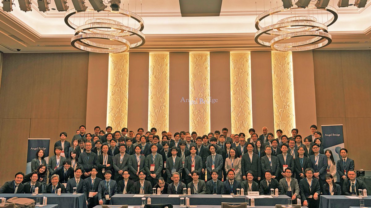 Angel_Bridge_vc's tweet photo. 2025年度の組合員集会を開催しました🫡
今回より2号・3号ファンドの合同開催となり、前回比で約2倍となる多くのLPの皆さまにご出席いただきました。
当日はファンドについてご報告したほか、投資先企業の皆さまによるピッチも実施。Hanji @knock_snap 村田さん、リボルナバイオサイエンス 富士さん、KENCOPA @sou_jesse2024 、リチェルカ @ShotaroUmeda にご登壇いただき、その後の交流会も大いに盛り上がりました！
支えてくださる皆さまと、この節目を迎えられたことに、改めて感謝を申し上げます🥰