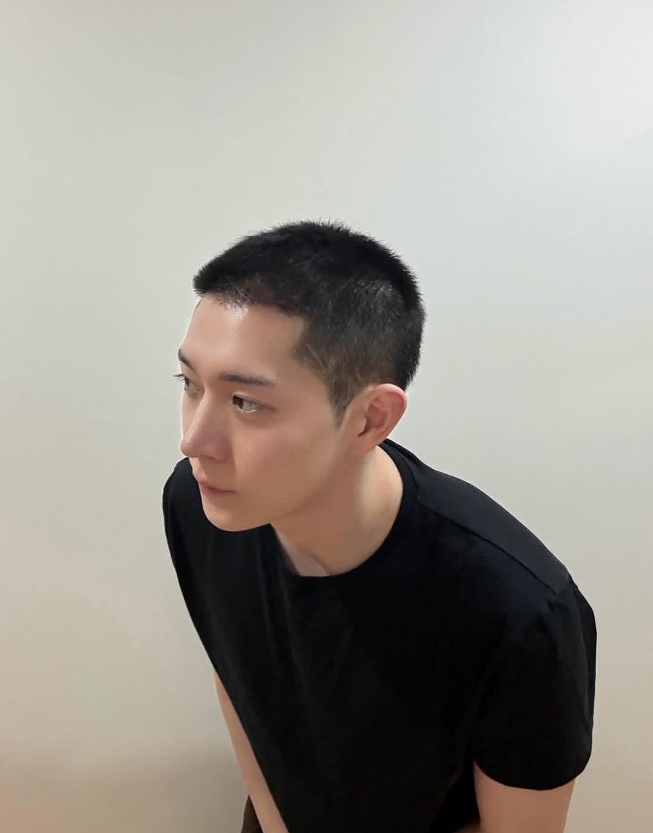 chaedaely's tweet photo. 😭😭😭😭😭😭😭😭😭 https://t.co/FSTiRKqzL2