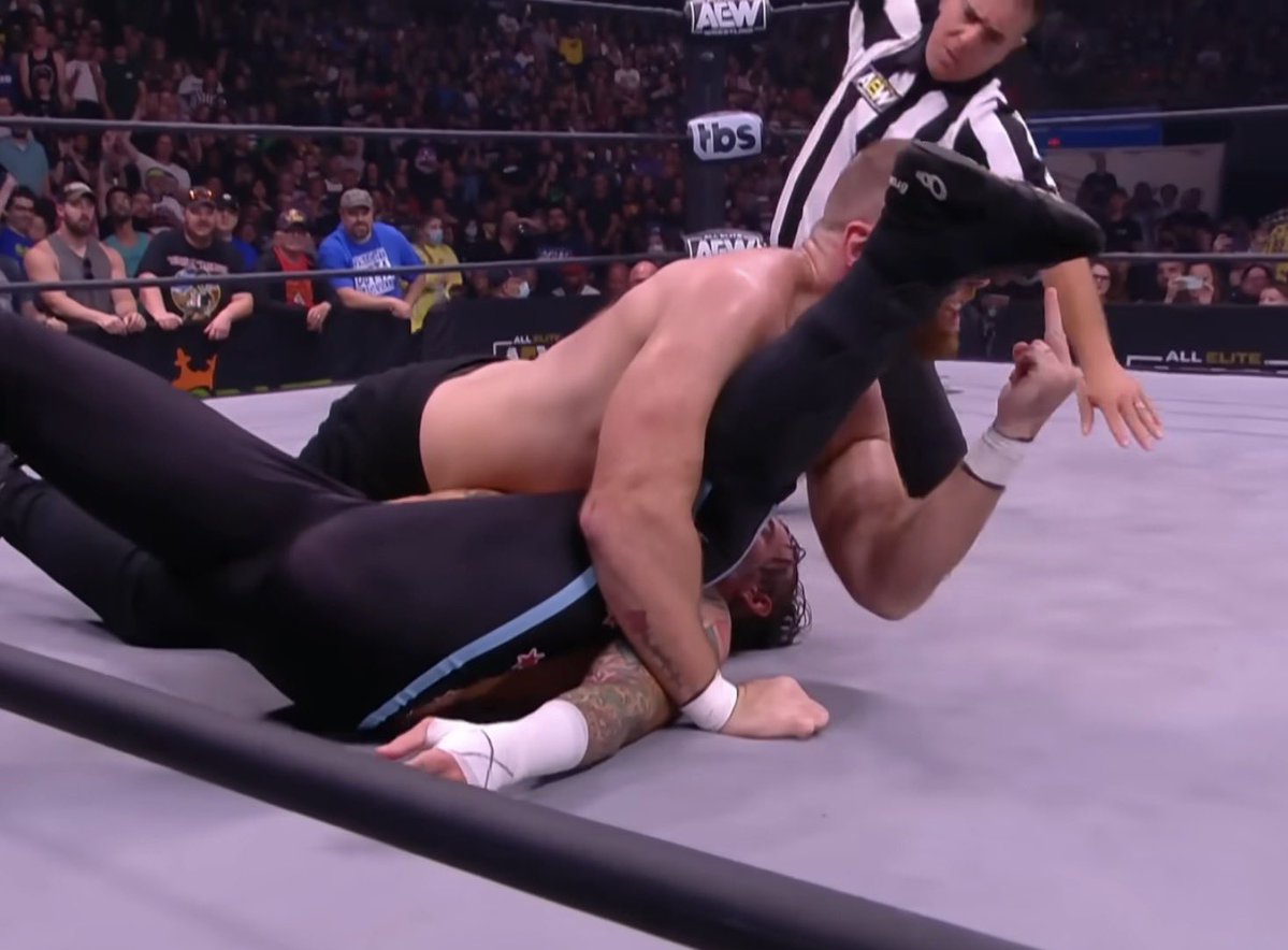 Zayy ✯ tweet media