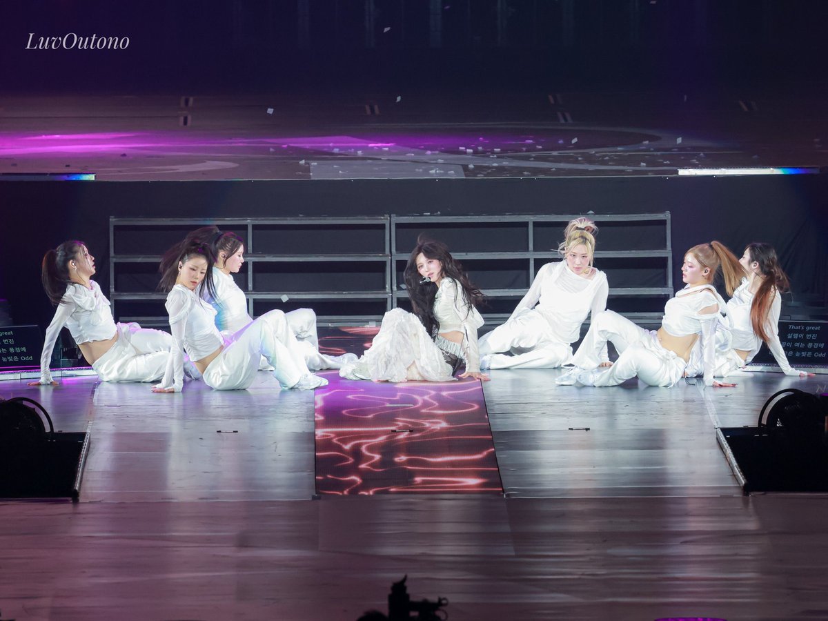 なすこ tweet media