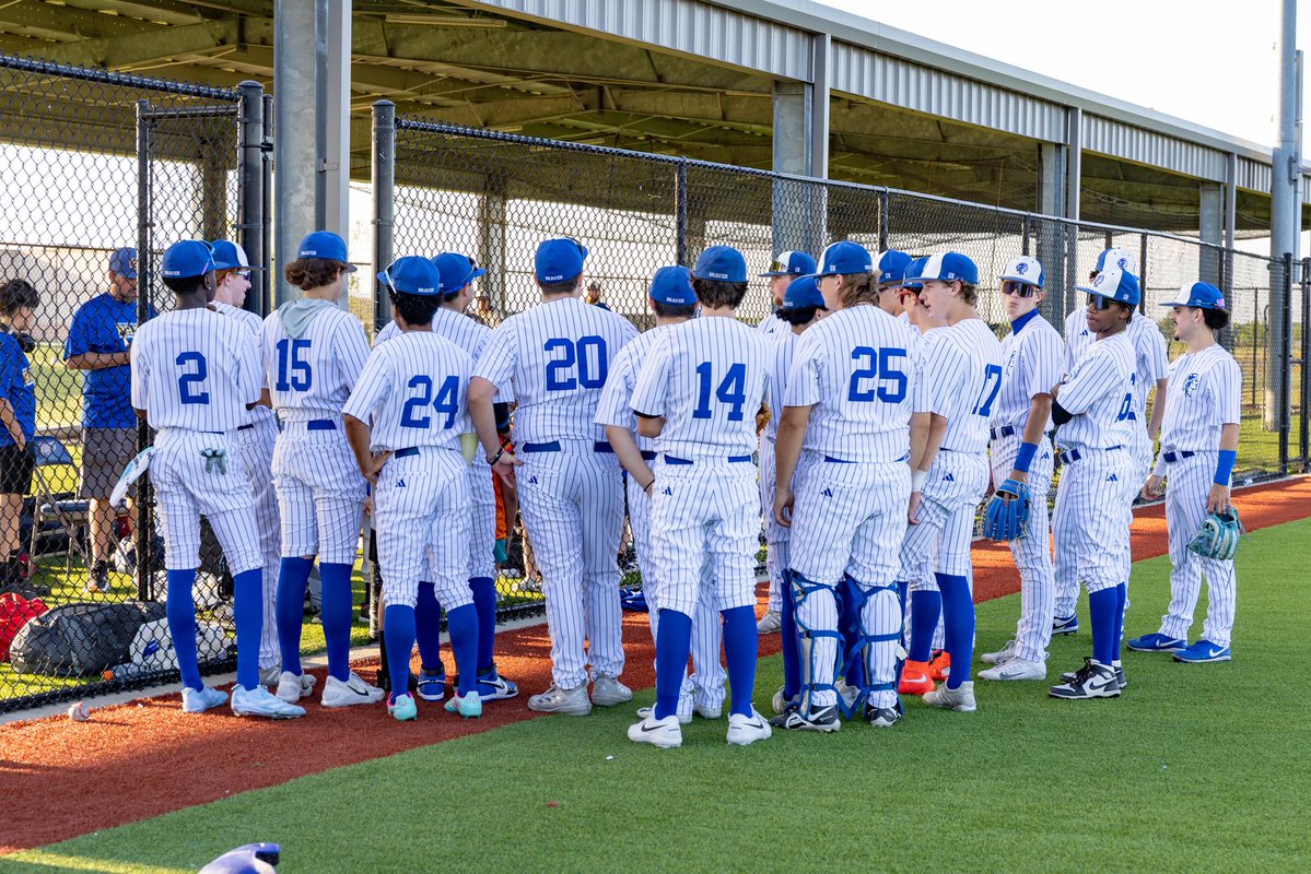 JoynerEaston12's tweet image. Future Braves Night vs Farmersville 
Took home the W 

#2029
#freshman
#varsity
#baseball