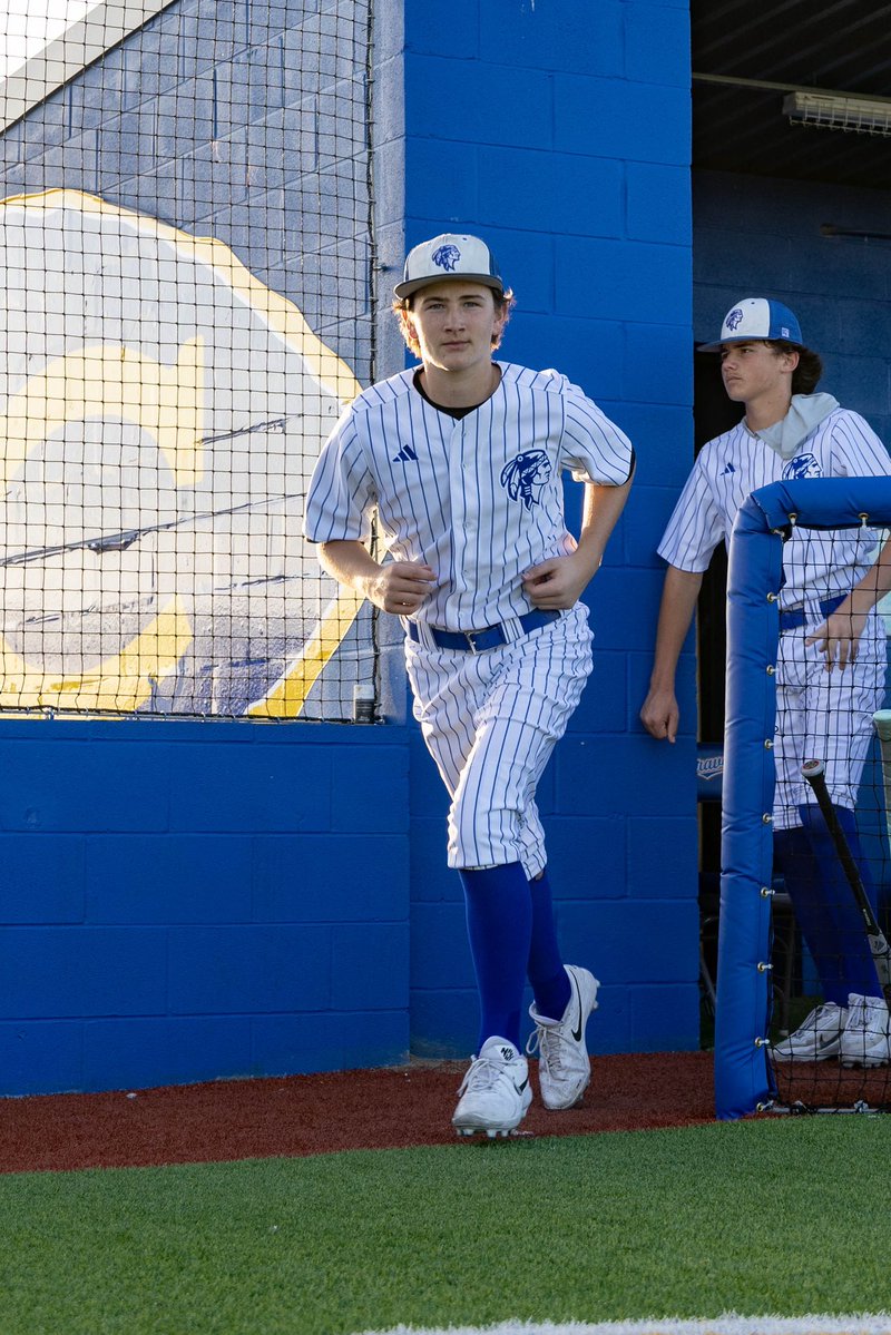 JoynerEaston12's tweet image. Future Braves Night vs Farmersville 
Took home the W 

#2029
#freshman
#varsity
#baseball