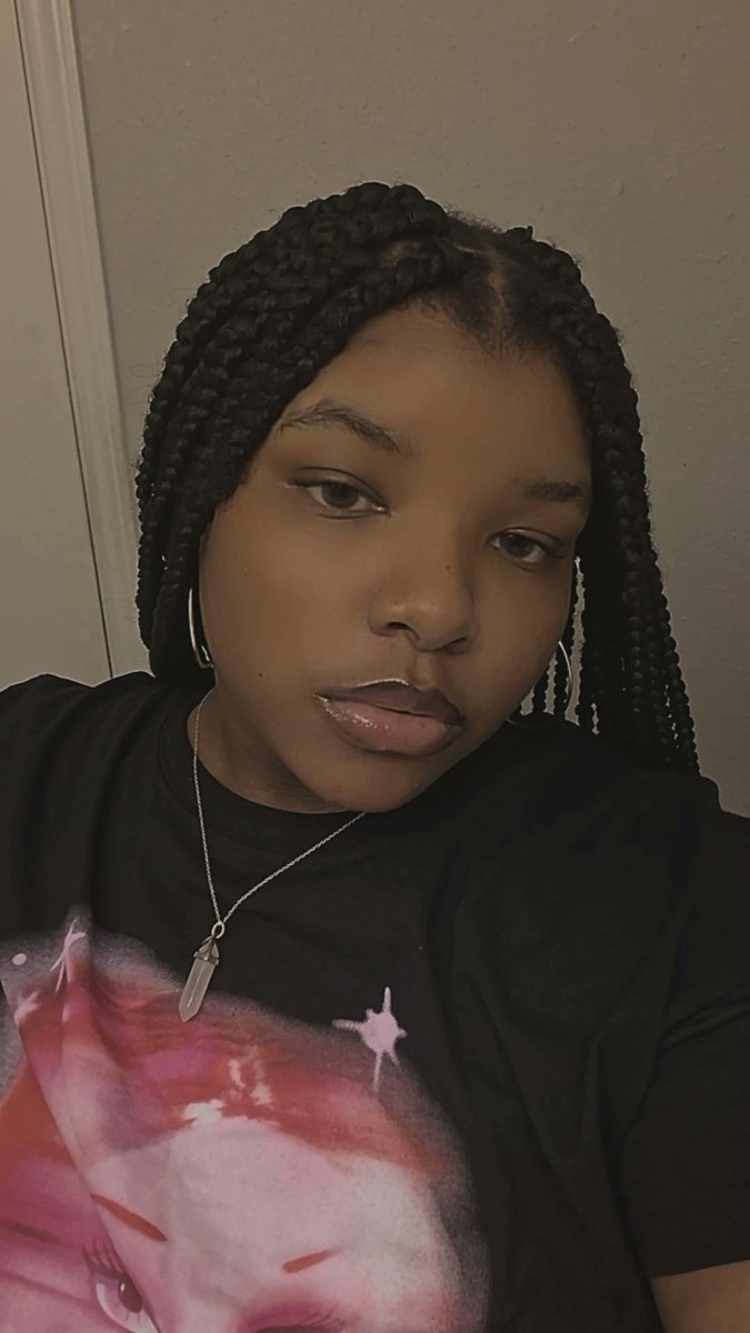 goddess moni tweet media