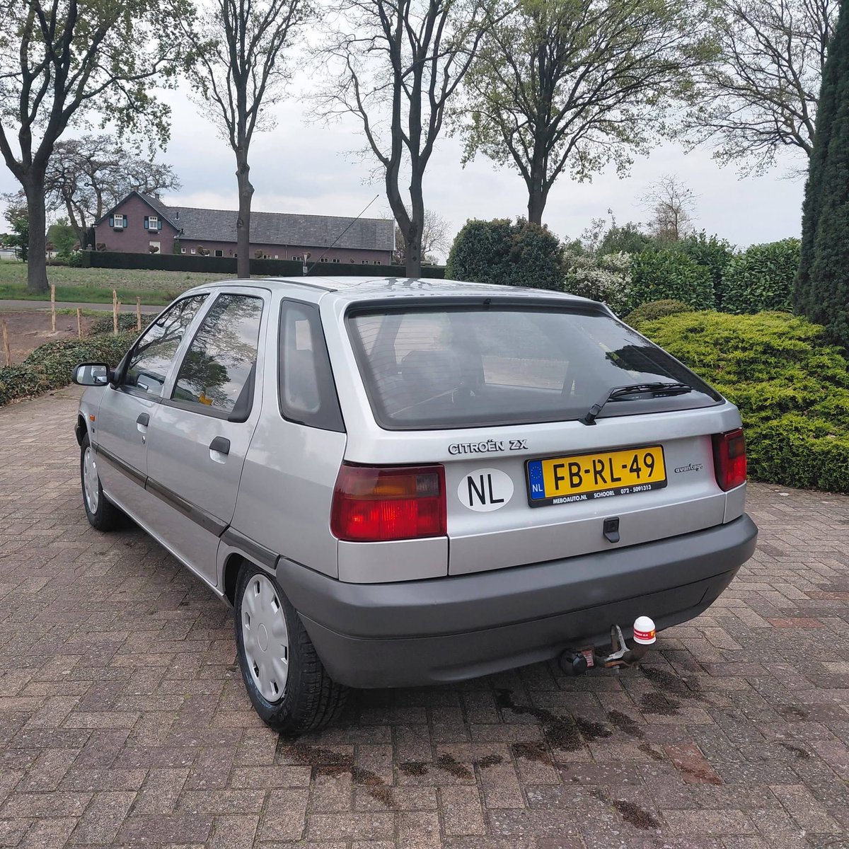 Nicolas ne pouvait plus payer, il est donc parti tweet media