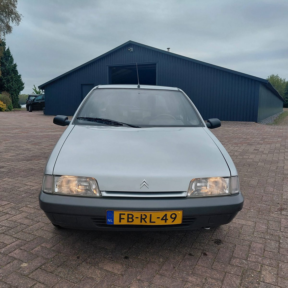 Nicolas ne pouvait plus payer, il est donc parti tweet media