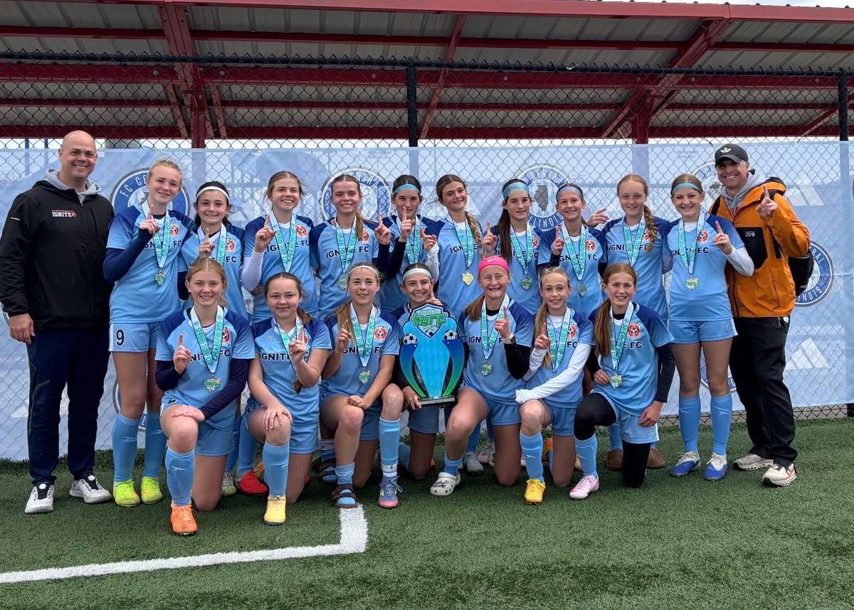 MahometIgniteFC's tweet photo. FC Central IL Spring Turf Cup Champs. Congrats to our 2012 Girls team. 4-0 on the weekend with 14 goals scored and only 1 scored against. Well done ladies! https://t.co/SVIIApBSQs