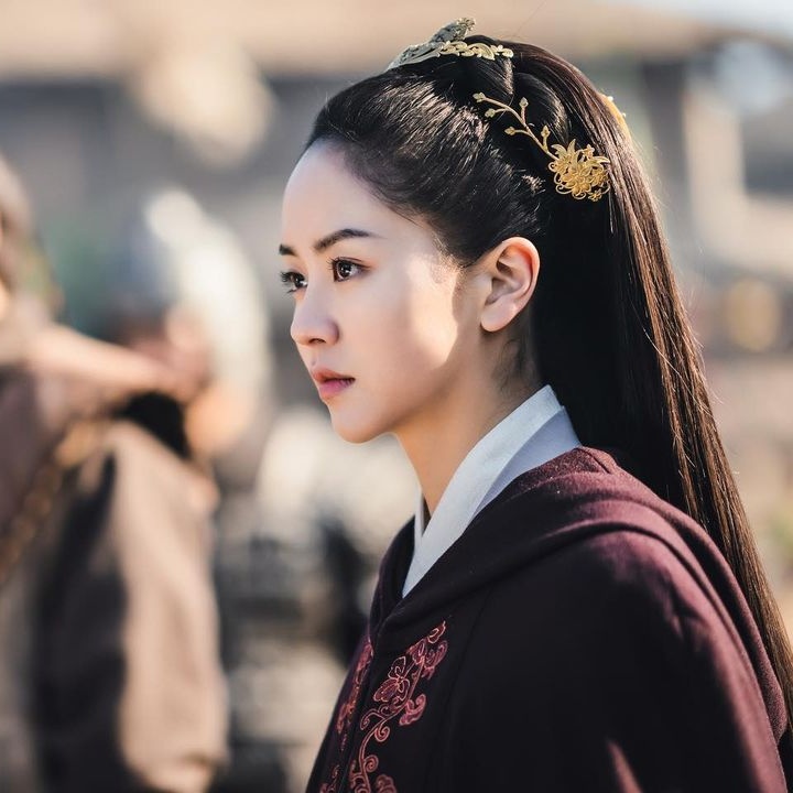 I'M THE LUCKY ONE 🤍 ☽̶☾🐇🌸 tweet media