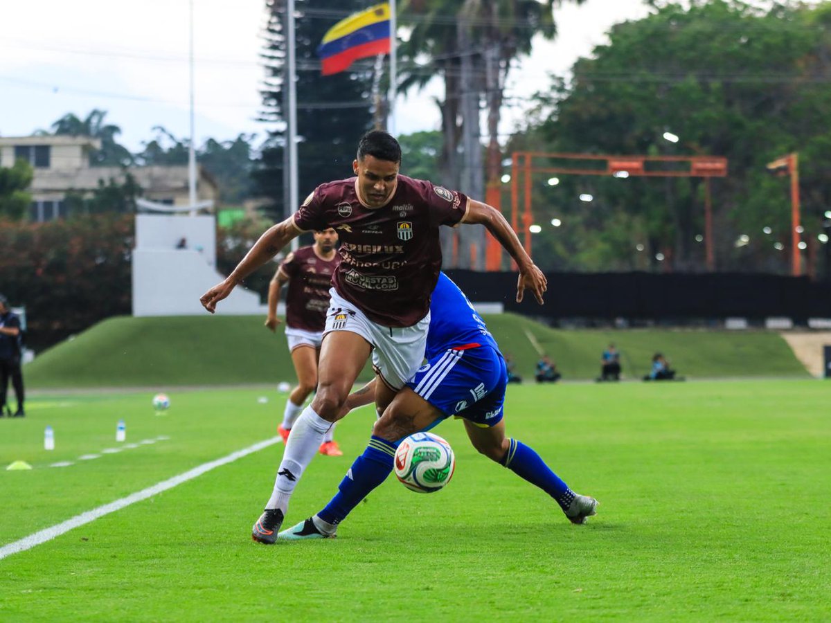 ⚽ 🇻🇪🇱🇻

<a href="/Carabobo_FC/">Carabobo Fútbol Club</a> Se medirá contra Anzoátegui FC por la fecha 12 del Torneo Apertura de la Liga FUTVE, en el Misael Delgado, este lunes 20 de abril (6:00 PM).

(Prensa <a href="/Carabobo_FC/">Carabobo Fútbol Club</a> )