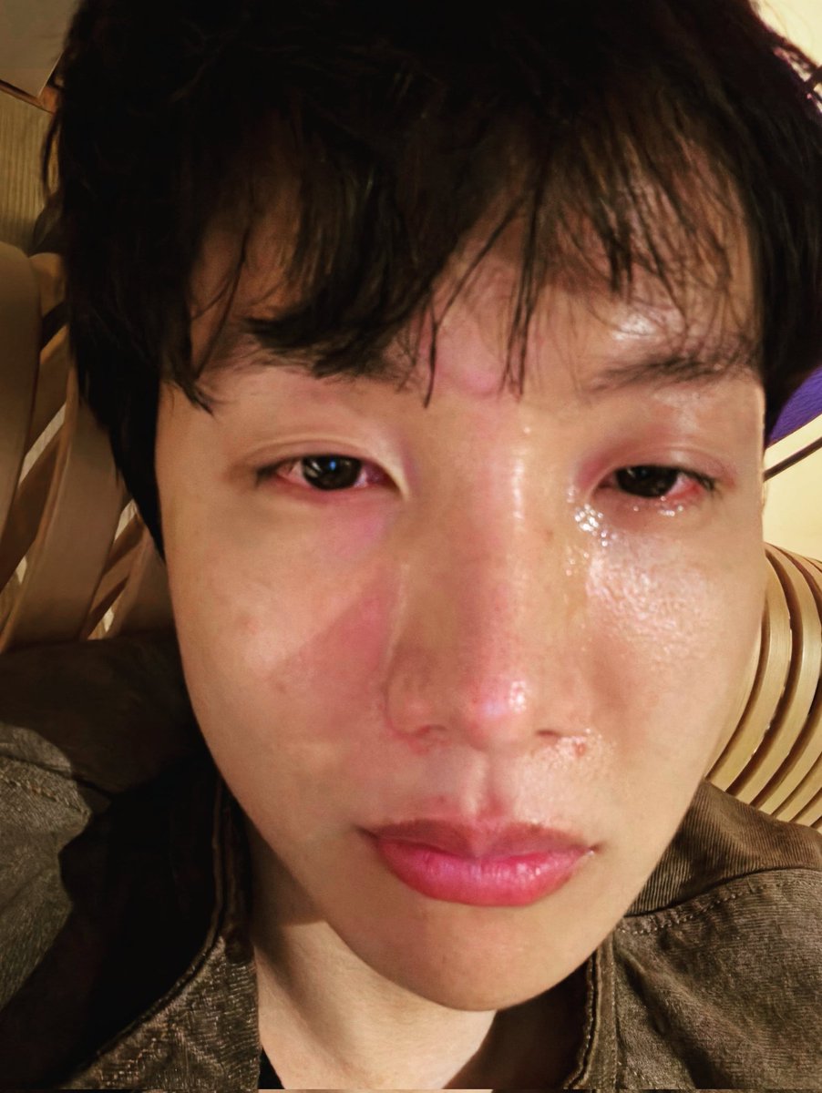 BTS 소년 tweet media