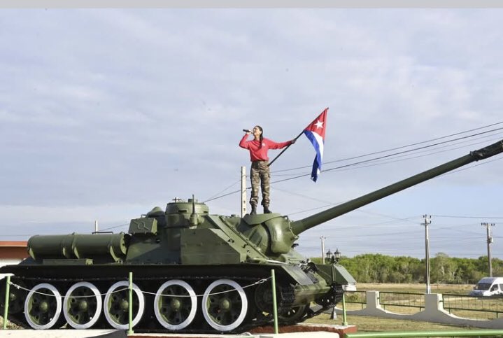 Canto y canto de la tierra, canto y canto de la gloría, y entre canto y canto de la tierra, nuestra primera Victoria #GirónEsHoy #VivaCubaLibre #VivaLaRevolución 
#SanctiSpíritusEnMarcha