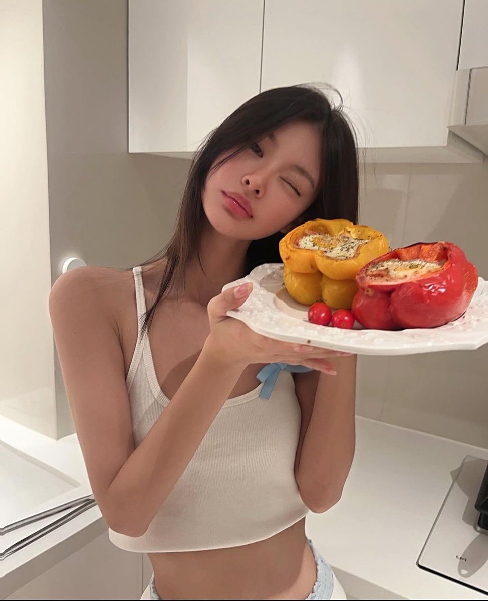 Crispin🦇edtwt tweet media