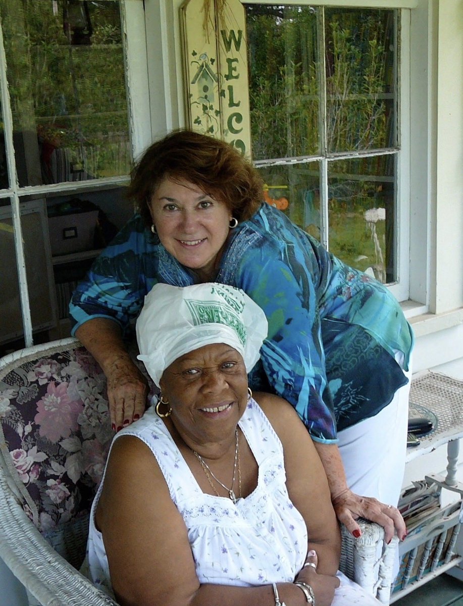VOODOOSHOP's tweet photo. Happy Heavenly Birthday with the Angels, Mama Lola. Love you forever 🕯❤️🎂🌸💕 https://t.co/we1UNguYiK
